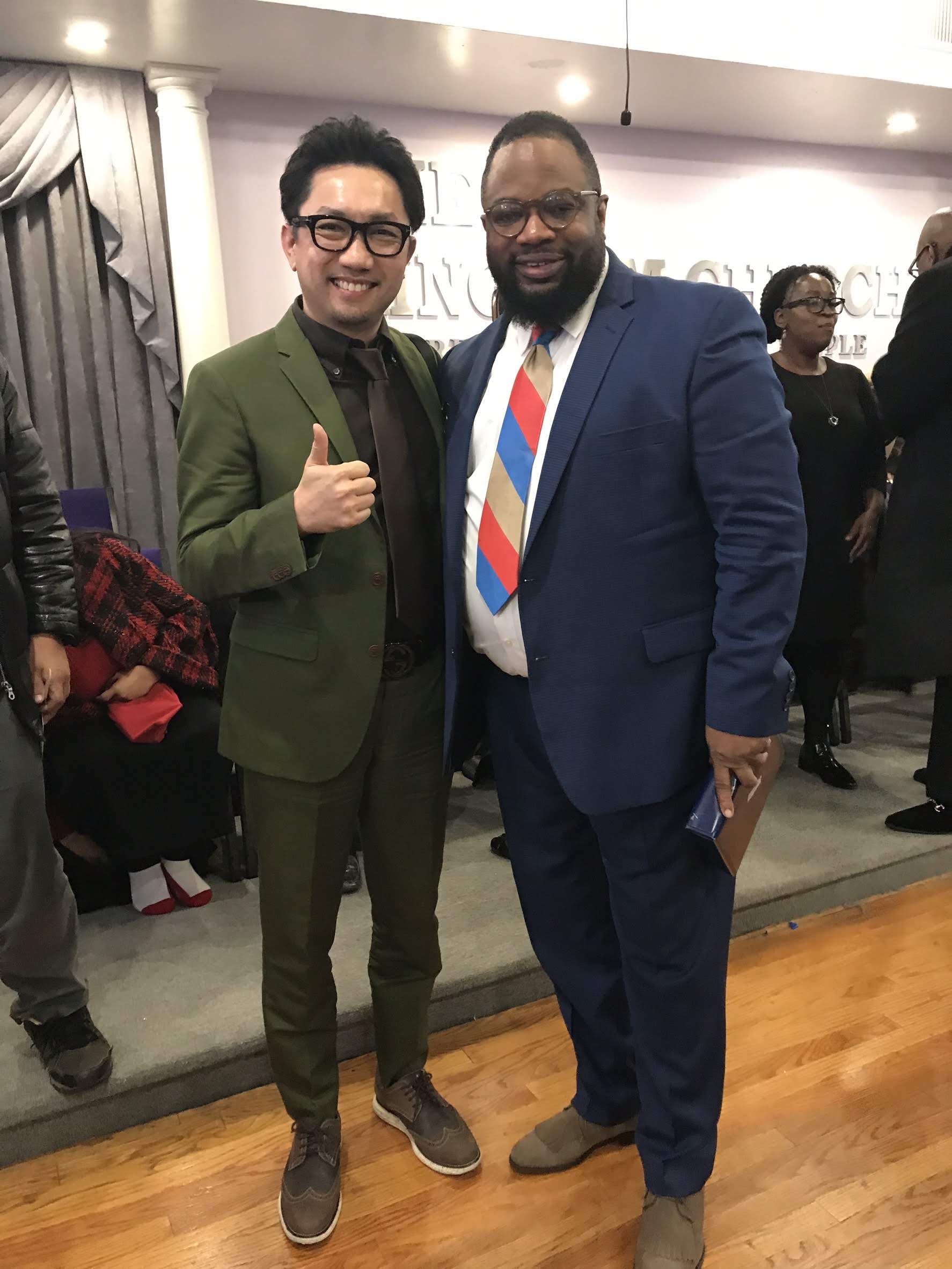 2019年まで毎年Katsu先生が訪れていたNYブルックリンの黒人教会/ゴスペル界の重鎮Hezekiah Walker牧師と一緒に。