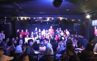 大阪で行われたフェイスゴスペル姉妹校オーサムフェイスとゴールデンドロップスクワイアのゴスペルライブ集合写真