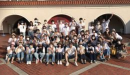 神戸ワイナリーのゴスペルイベント集合写真