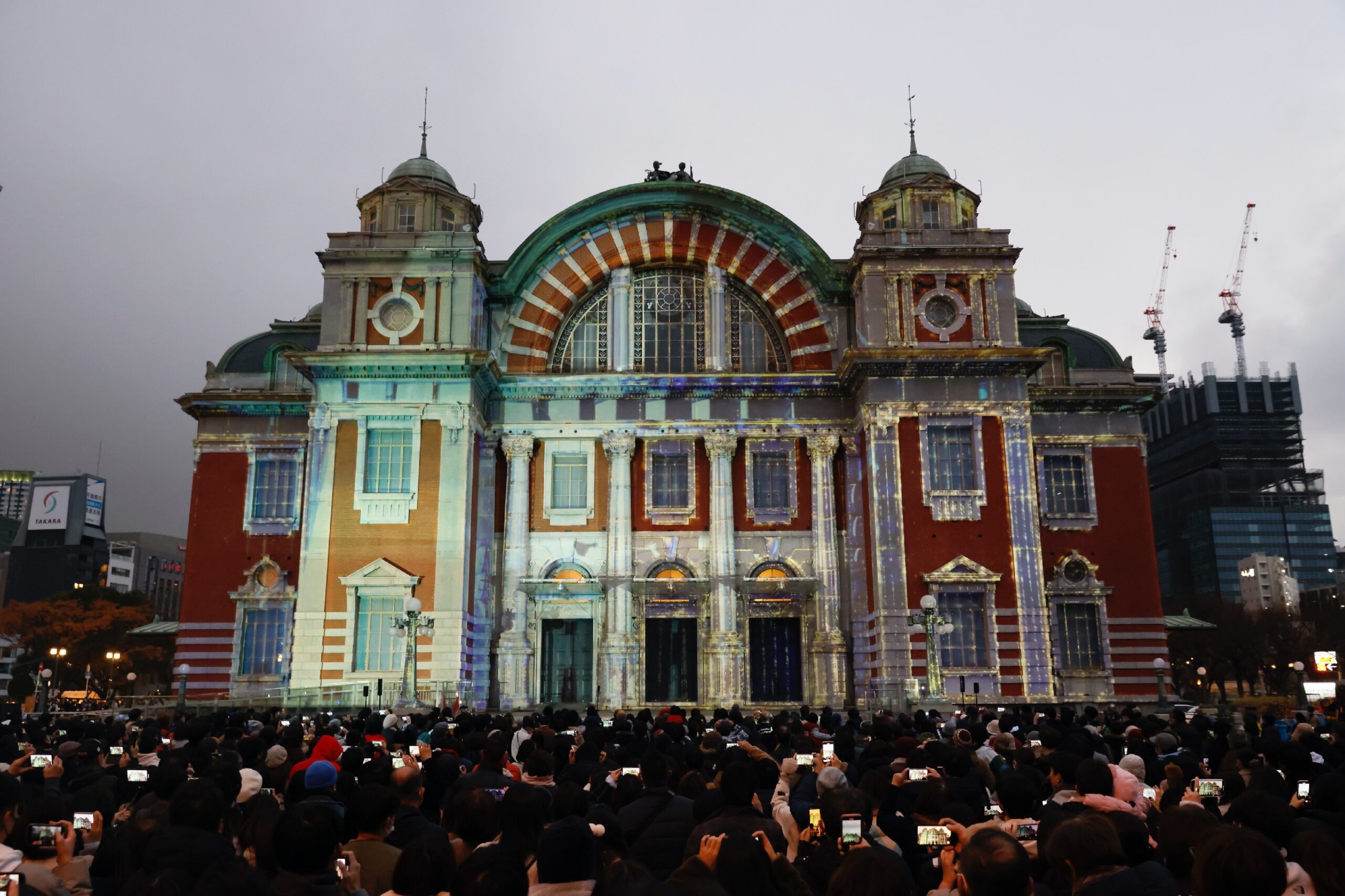 大阪市中央公会堂で行われたフェイスゴスペルのゴスペルクリスマスコンサートの会館の写真